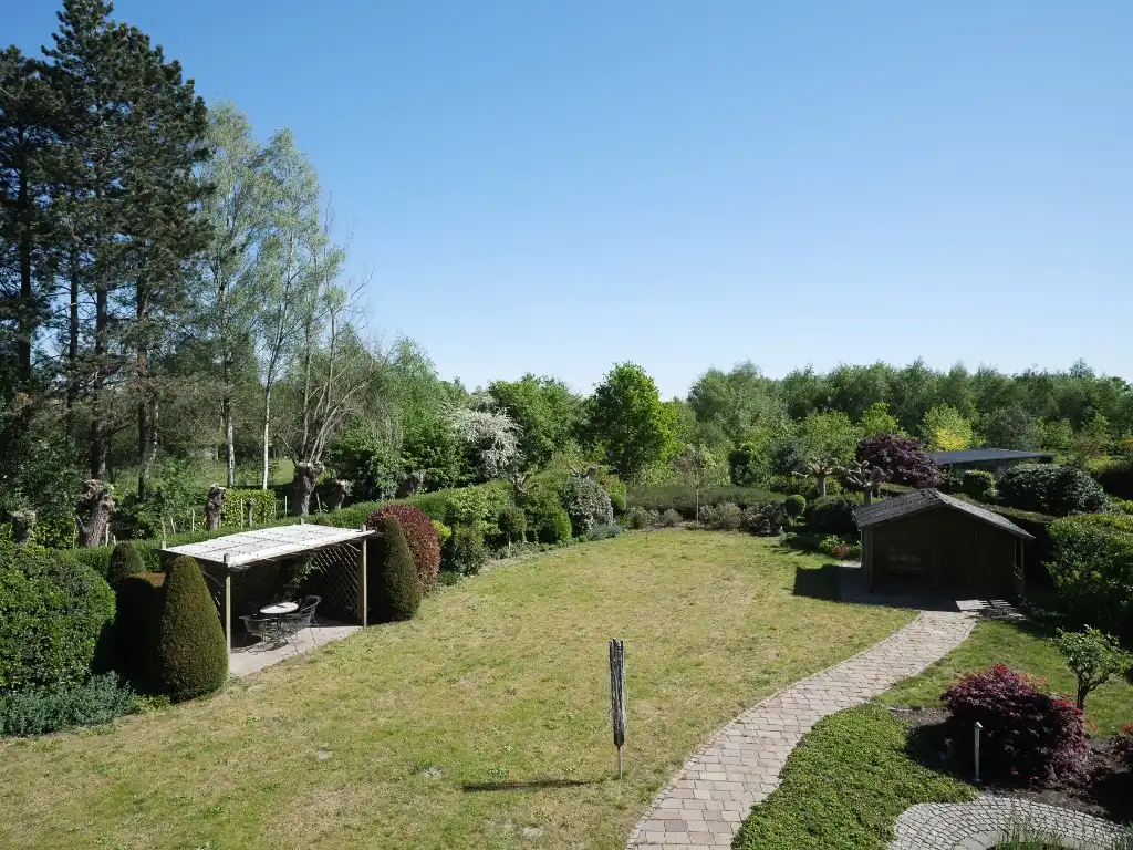 Perfect onderhouden vrijstaande villa in het gegeerde Drongen foto 12