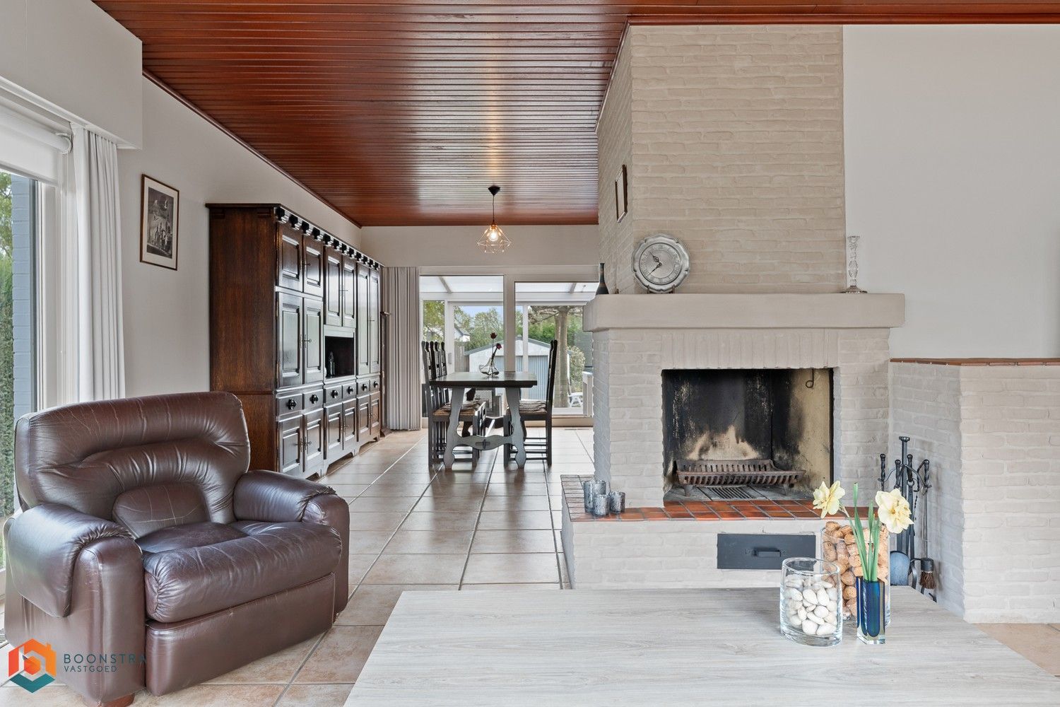 Perfect onderhouden woning met 3 Slpkrs op 1230 m² foto 4