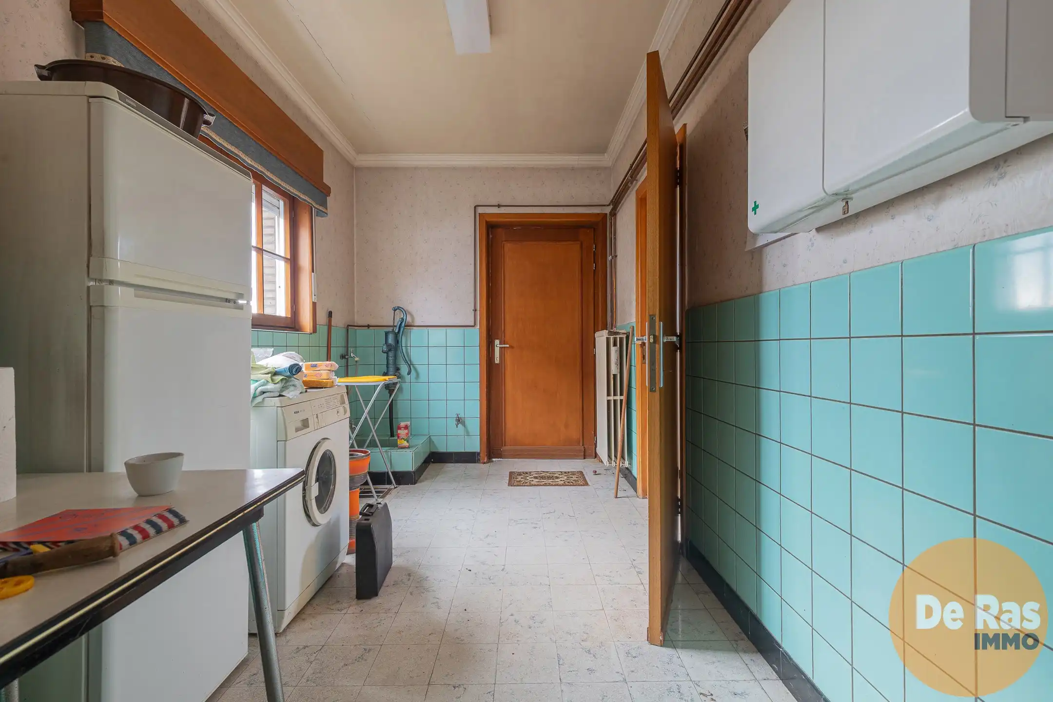 OOSTERZELE - Te renoveren woning met 4 kamers op toplocatie foto 11