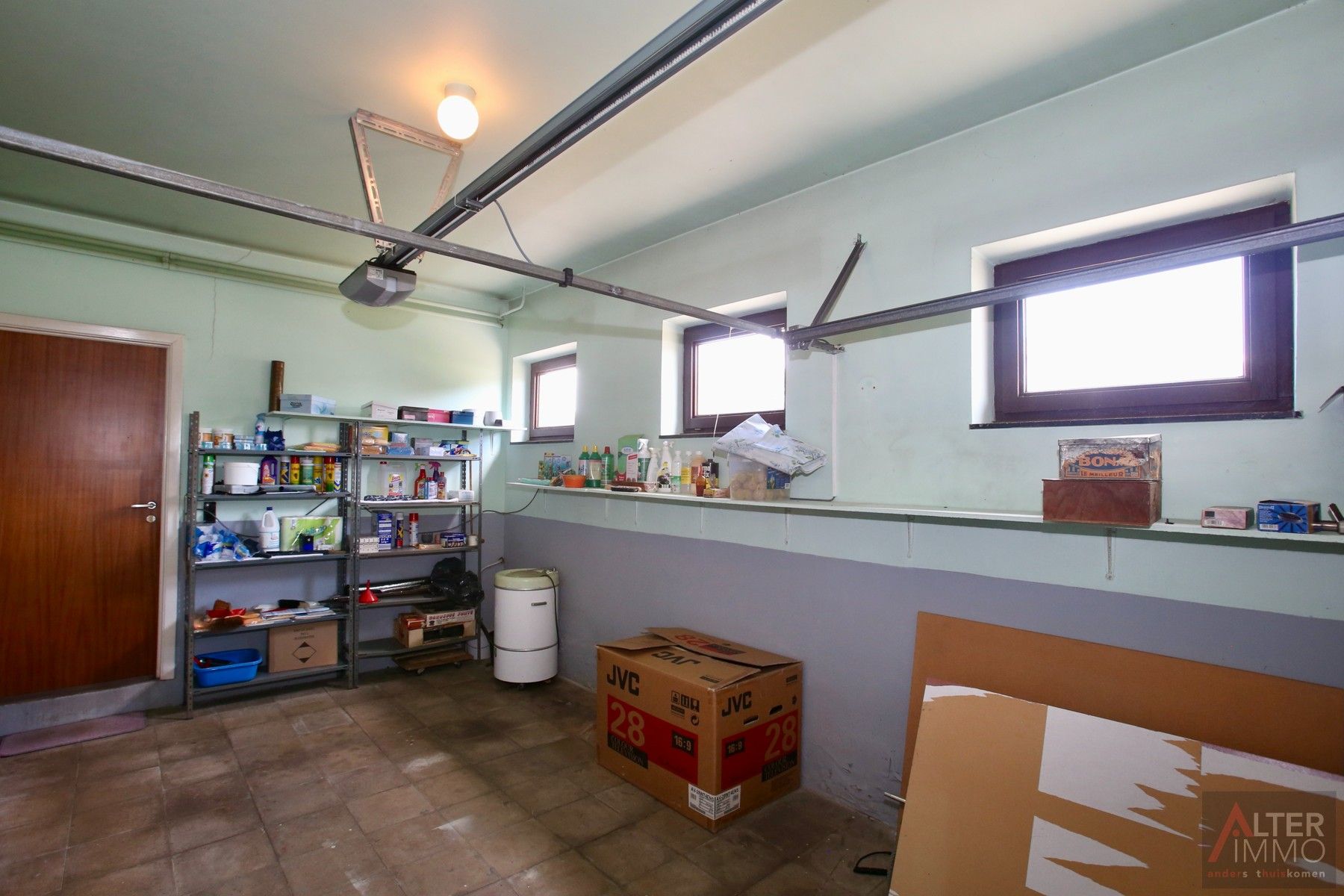 Goed gelegen, degelijk onderhouden woning te Viversel! 3 slaapkamers, 10are en breed perceel van 23m. foto 29