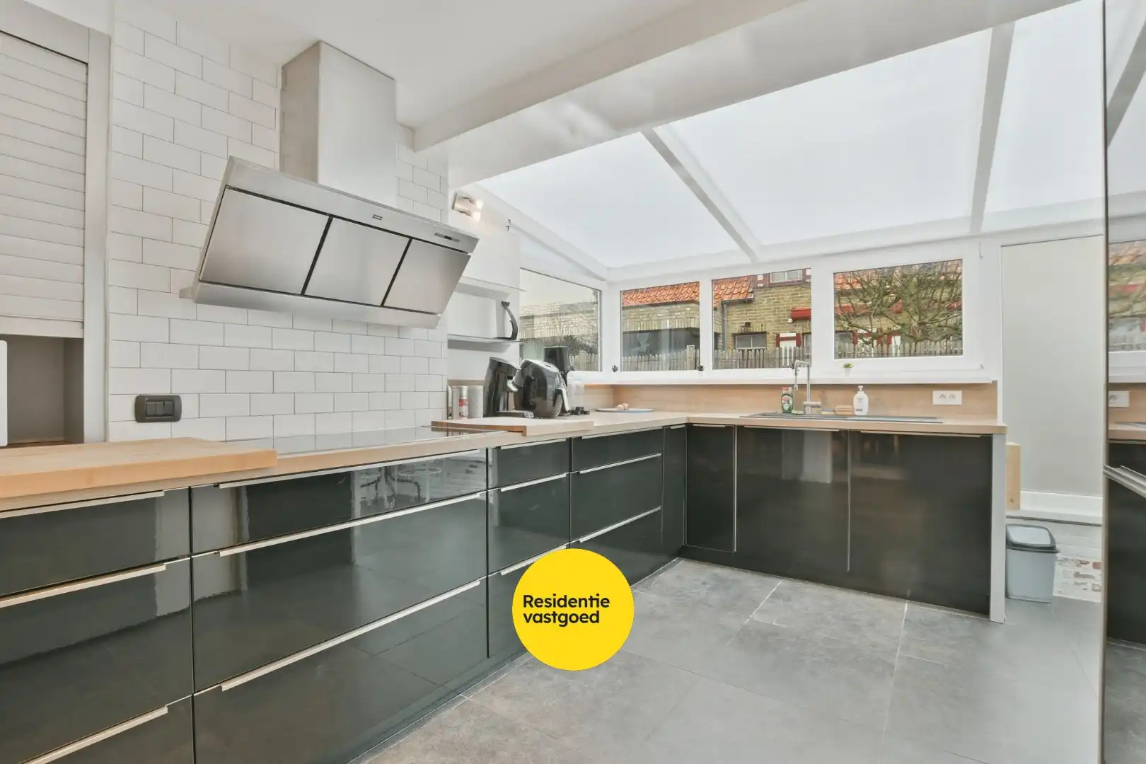 Ruime villa (201m²) op wandelafstand van het centrum en strand te Blankenberge! foto 9