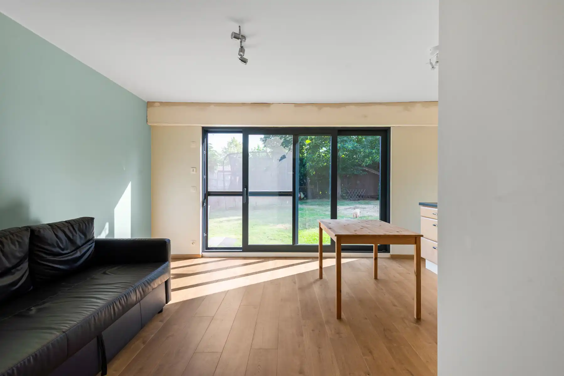 Ruime instapklare beletagewoning met bijna 250 m² bewoonbare oppervlakte, rustgevende tuin én dakterras foto 27