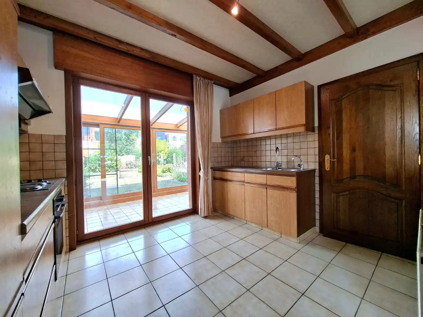 Halfopen woning foto 7