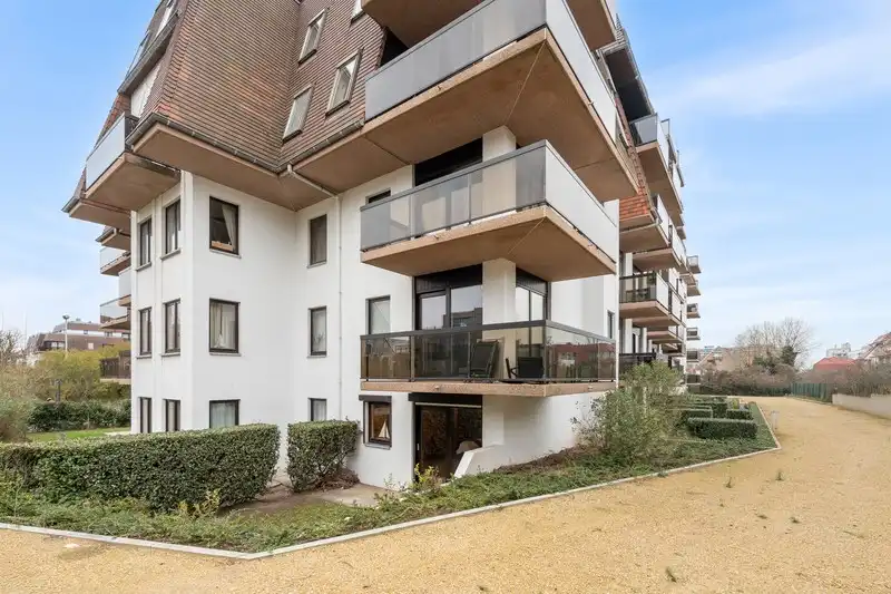 MODERN ZONGERICHT  1 SLAAPKAMERAPPARTEMENT  OP WANDELAFSTAND VAN HET STRAND foto 11