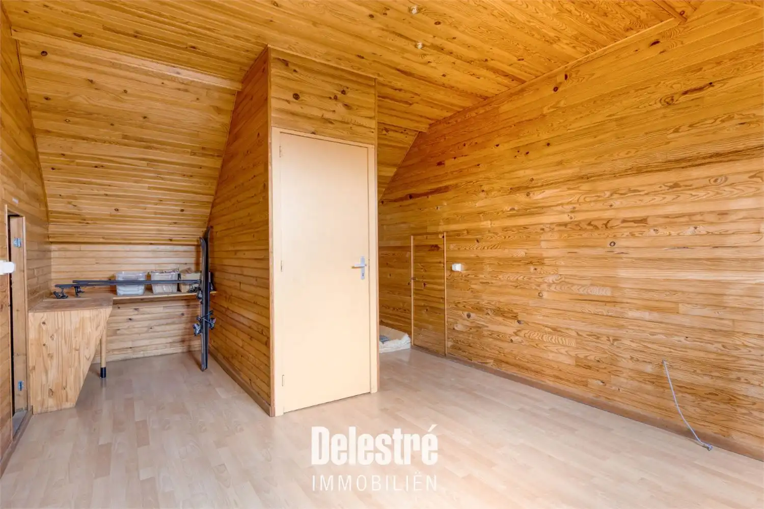 SOLIDE GEBOUW MET UITZONDERLIJKE OPP. 441 M2 foto 34