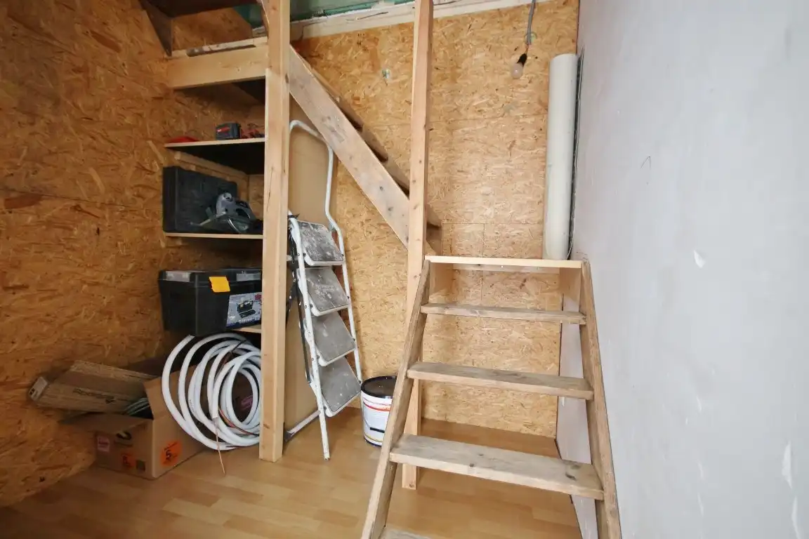 Appartement met 2 slaapkamers, dakterras en parkeer gelegenheid. foto 10