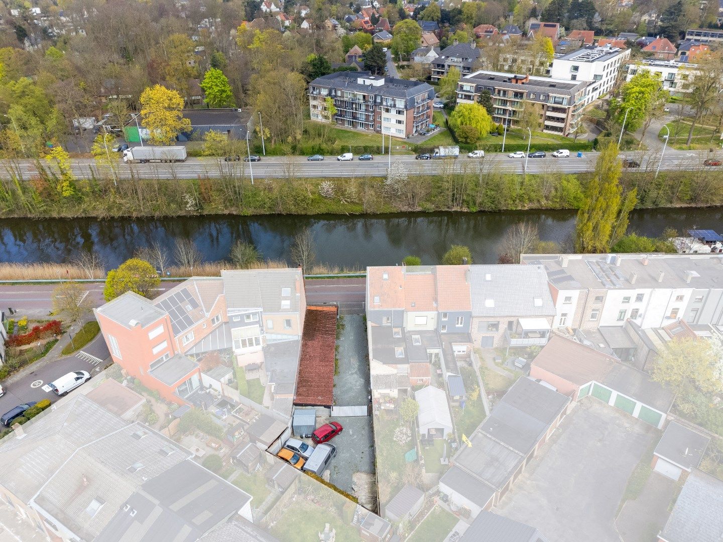 Investeringsvastgoed 9 garageboxen foto 3