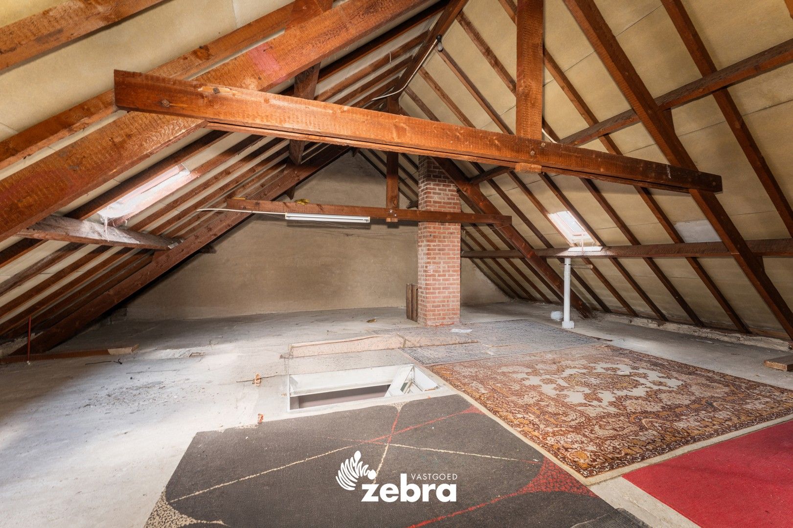 Op te frissen woning met 4 slaapkamers & garage op een topligging te Roeselare! foto 21