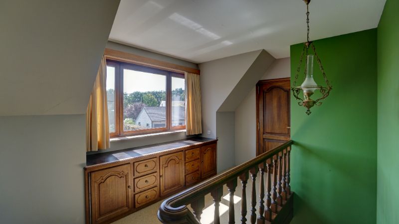 Villa 305m² met ruime garage of hobby-bureel-praktijkruimte 62m² op 7 are 48 ca foto 19