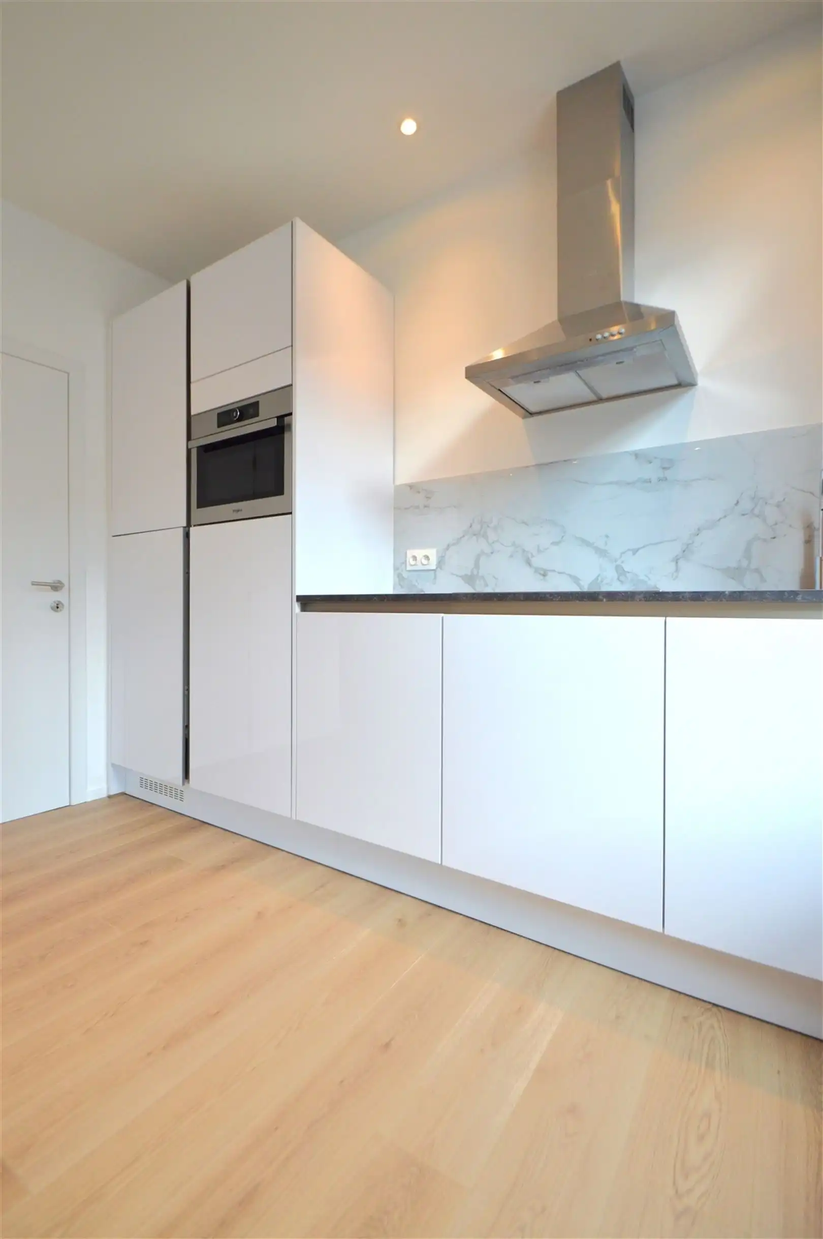 Compleet gerenoveerd appartement in hartje centrum foto 7