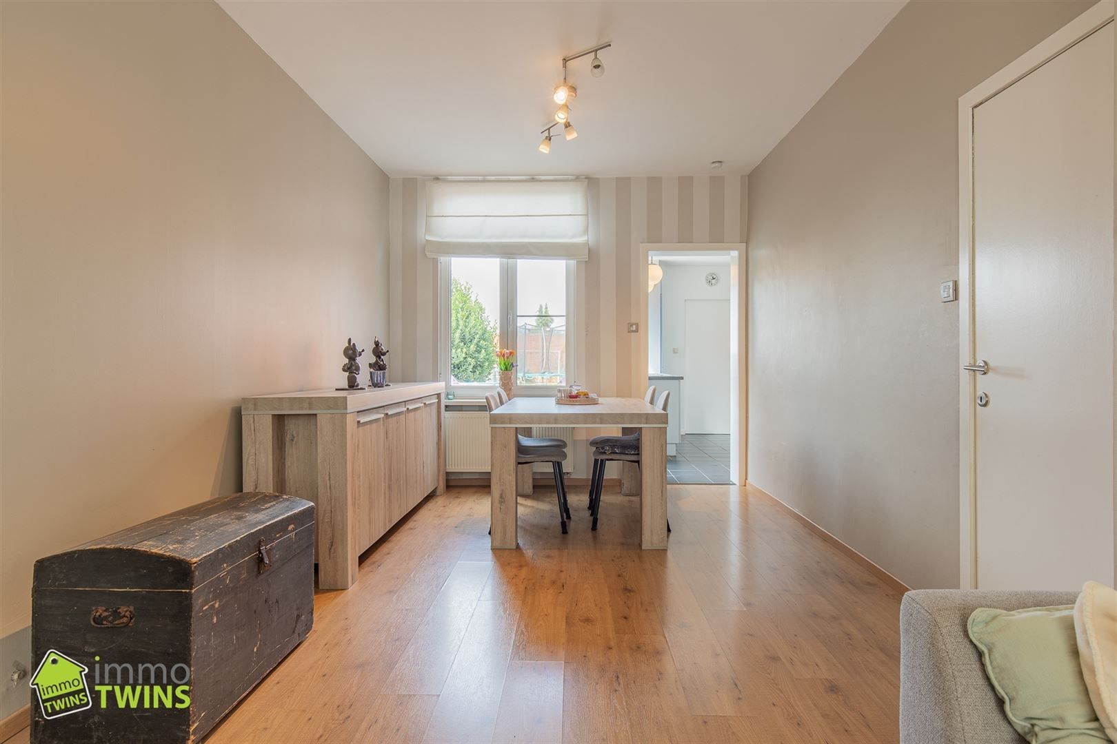 Halfopen gezinswoning met zonnige tuin te Hamme foto 6