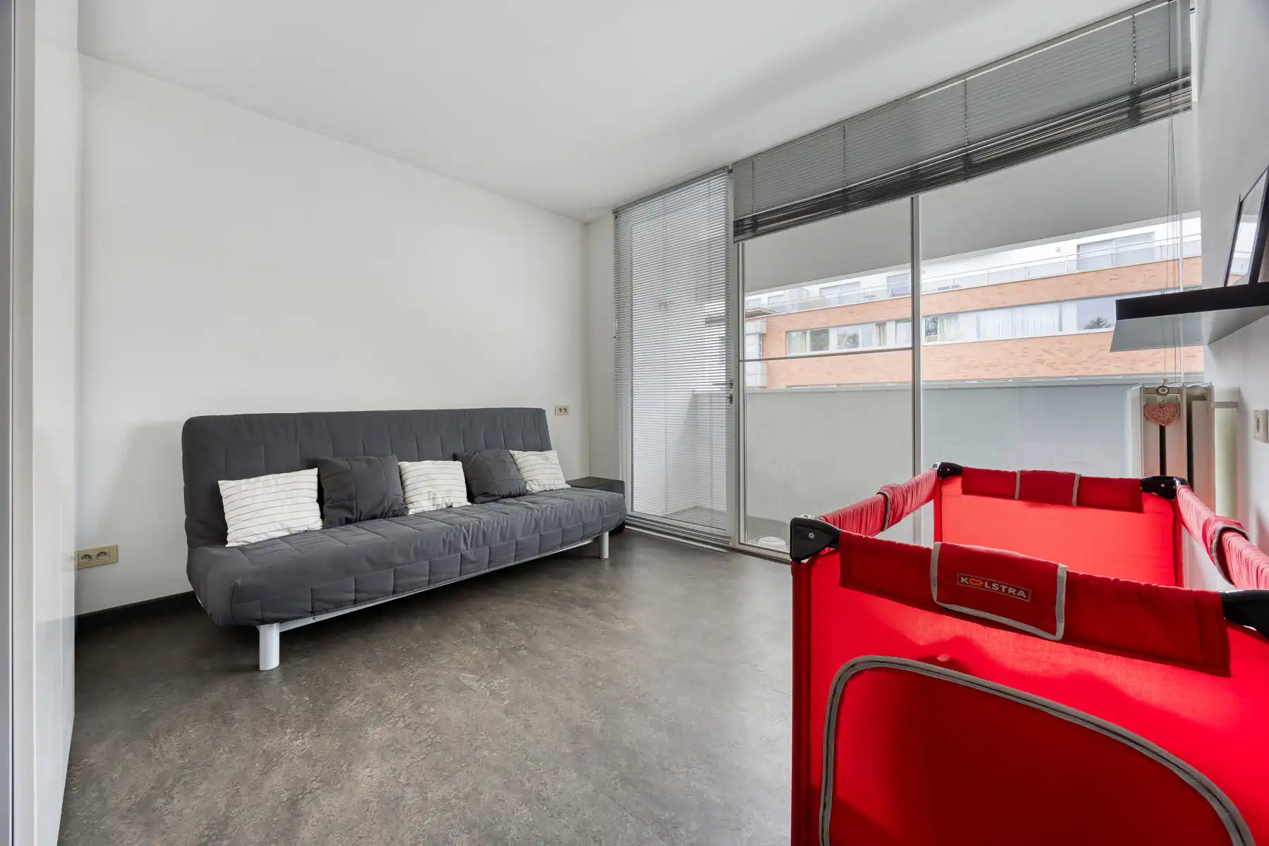 Karaktervolle architectenwoning op toplocatie: Zonnig terras, kamerhoge ramen en EPC B foto 26