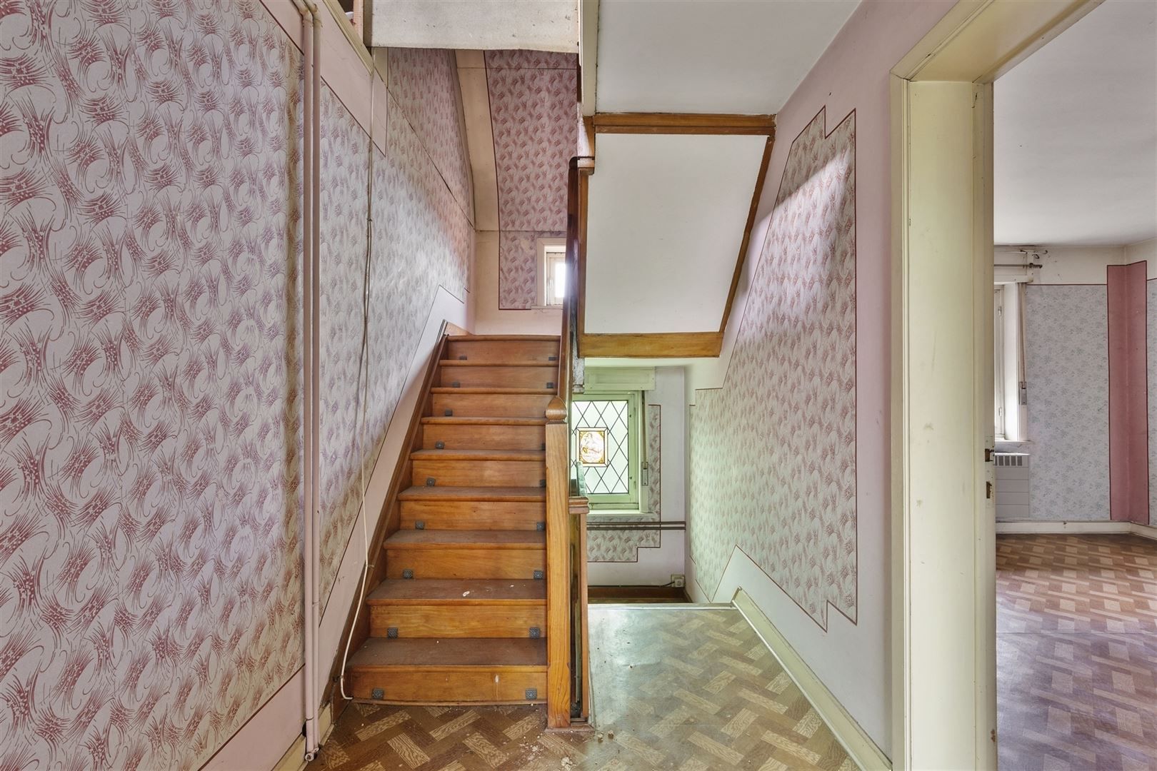 Te renoveren alleenstaande woning foto 16