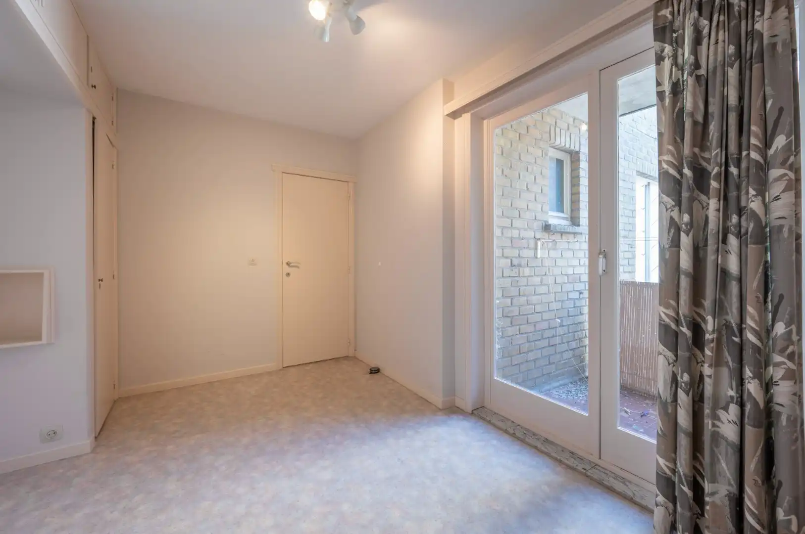 Op te frissen appartement met centrale ligging op Lippenslaan foto 11