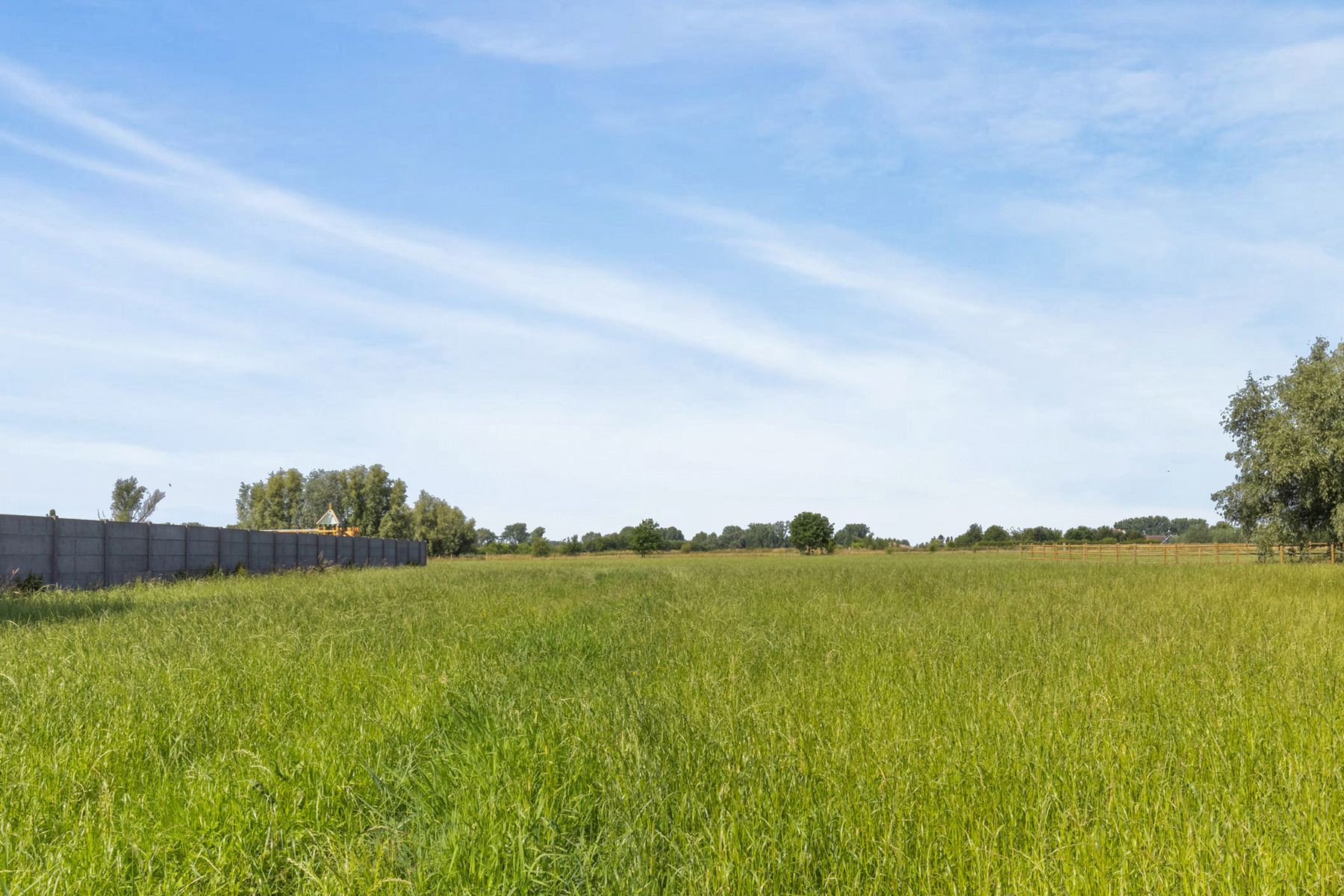 Bouwgrond voor HOB met zicht op agrarsiche zone foto 3