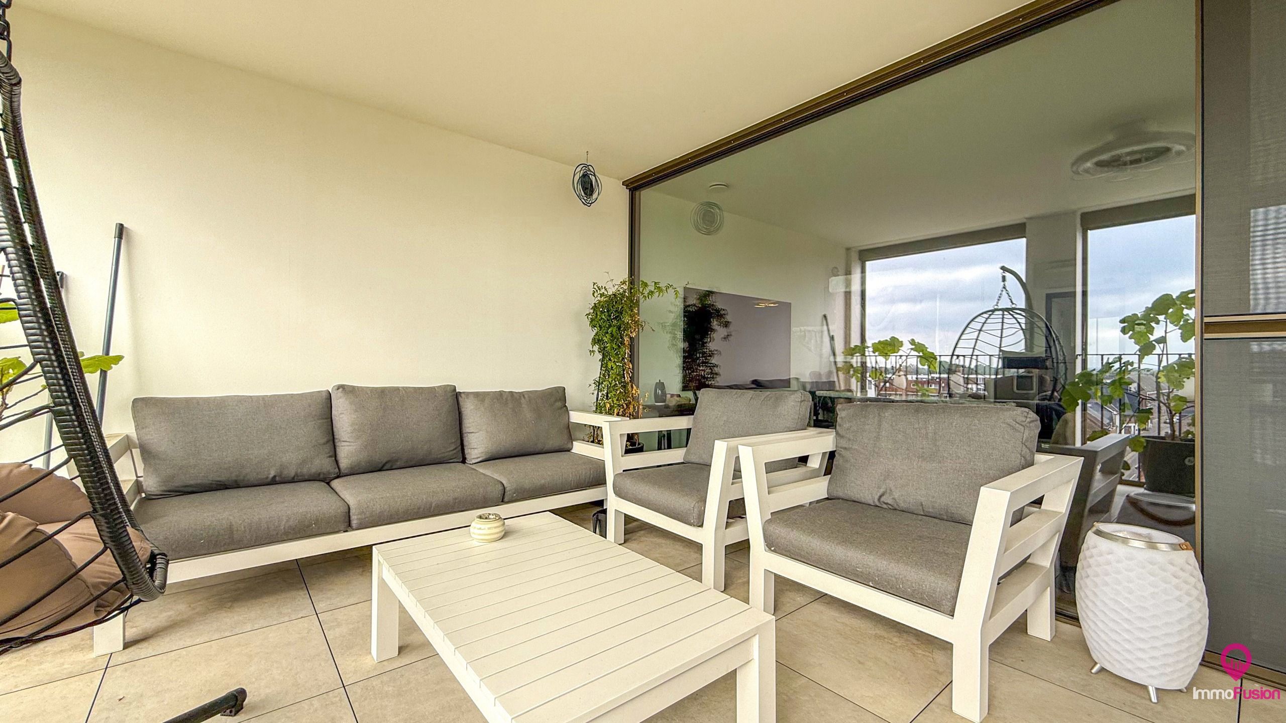 Luxueus nieuw appartement van 107m² met panoramisch terras!  foto 30