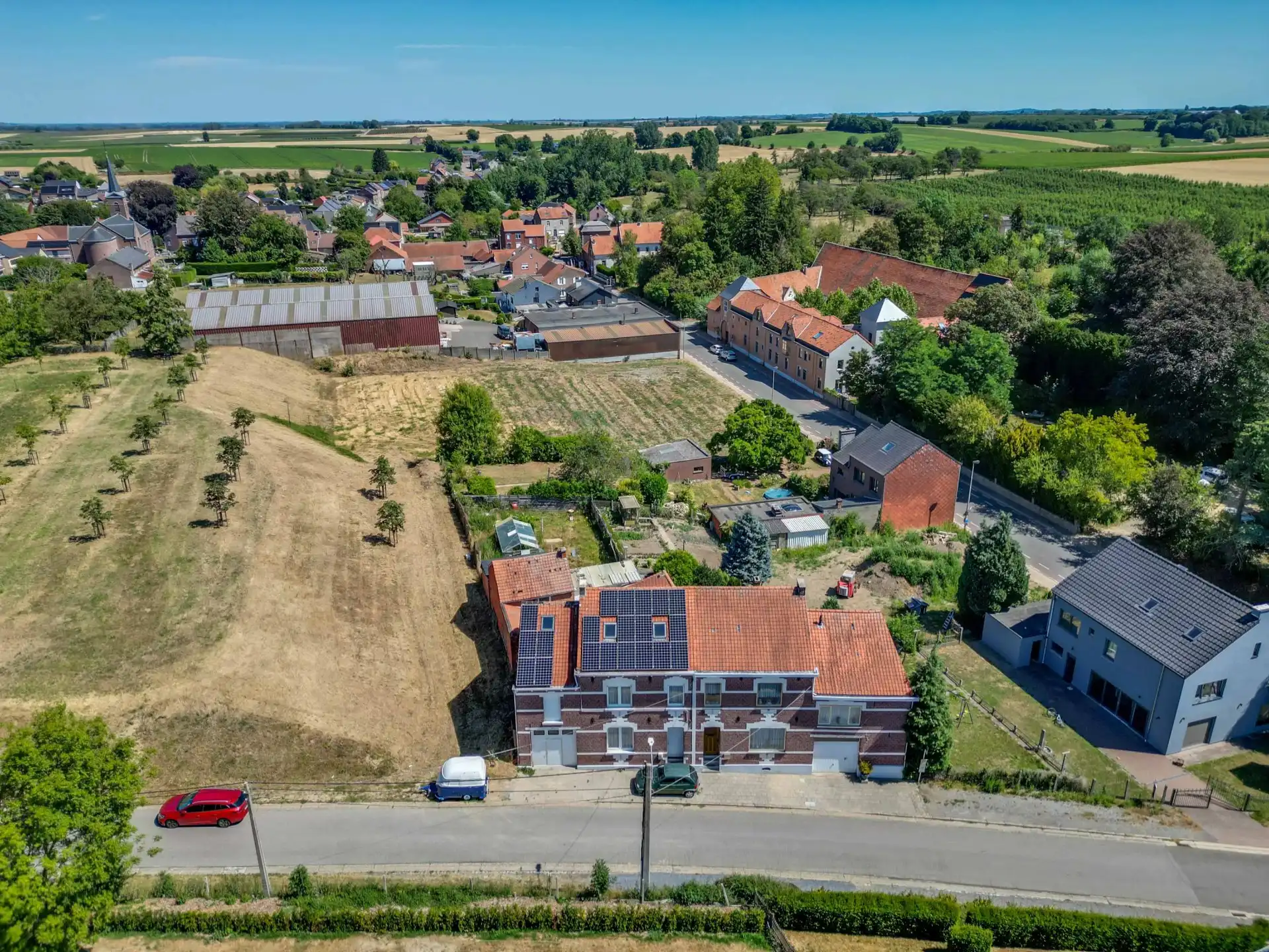 Landelijk gelegen woning met zes slaapkamers foto 30