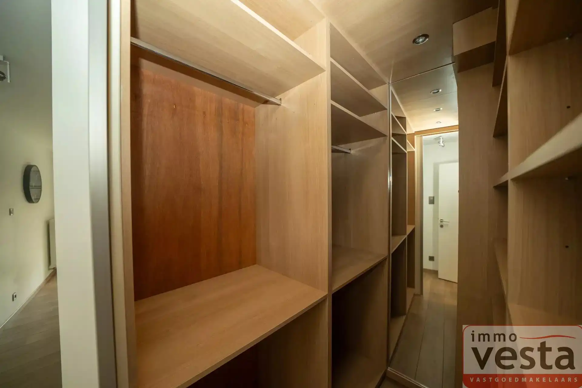 Instapklare rijwoning te huur in Sint-Truiden foto 16