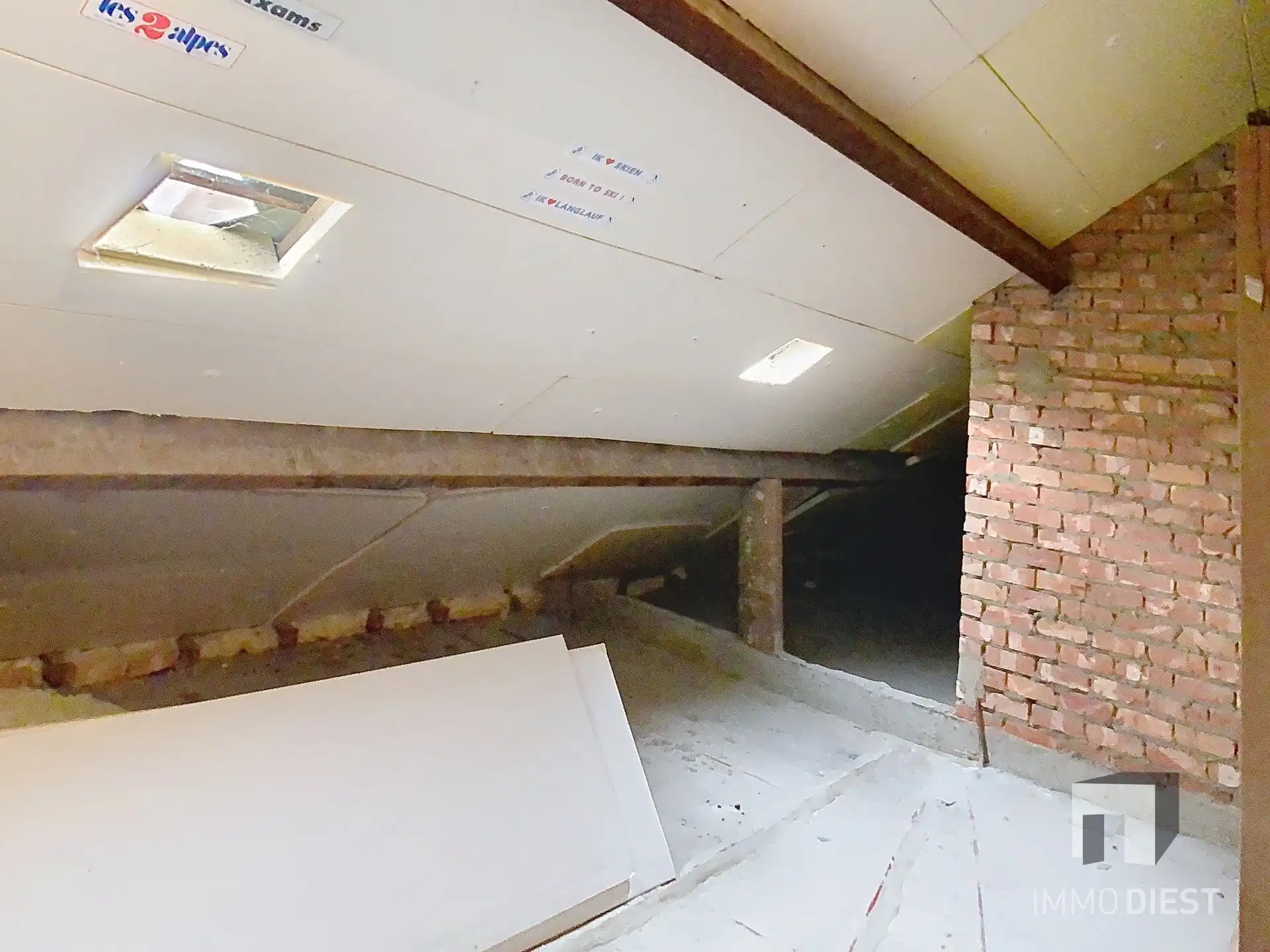 Charmante, op te frissen woning met ruime tuin nabij het centrum van Herselt. foto 25