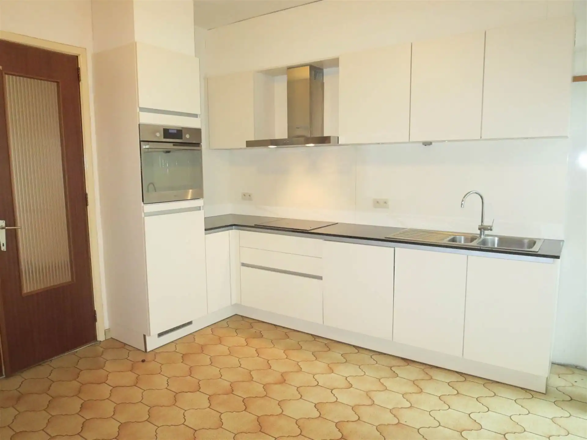 Centraal gelegen instapklaar 1 slaapkamer appartement foto 5