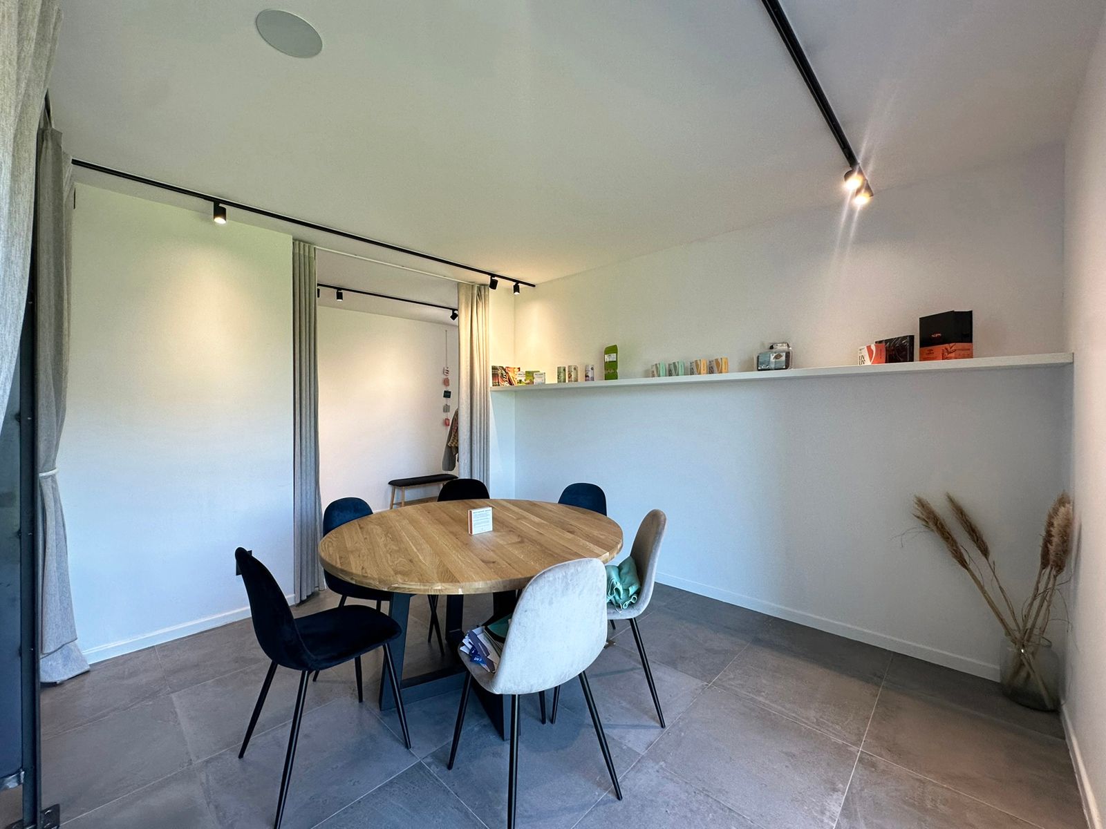 Instapklare coworkingspace in beauty & sport te Gavere foto 7