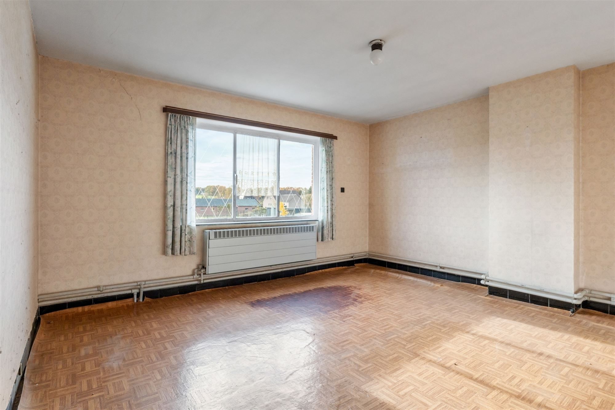 TE RENOVEREN OF AF TE BREKEN WONING OP EEN RUSTIGE LIGGEN TE PAAL foto 11