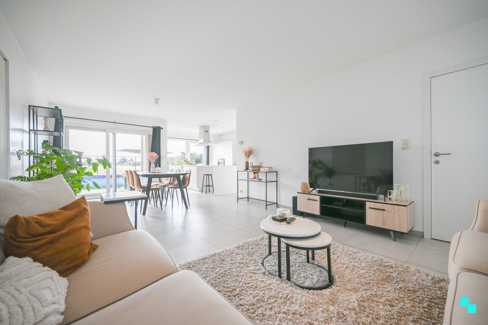 Instapklare woning op gegeerde verkaveling te Izegem foto 8