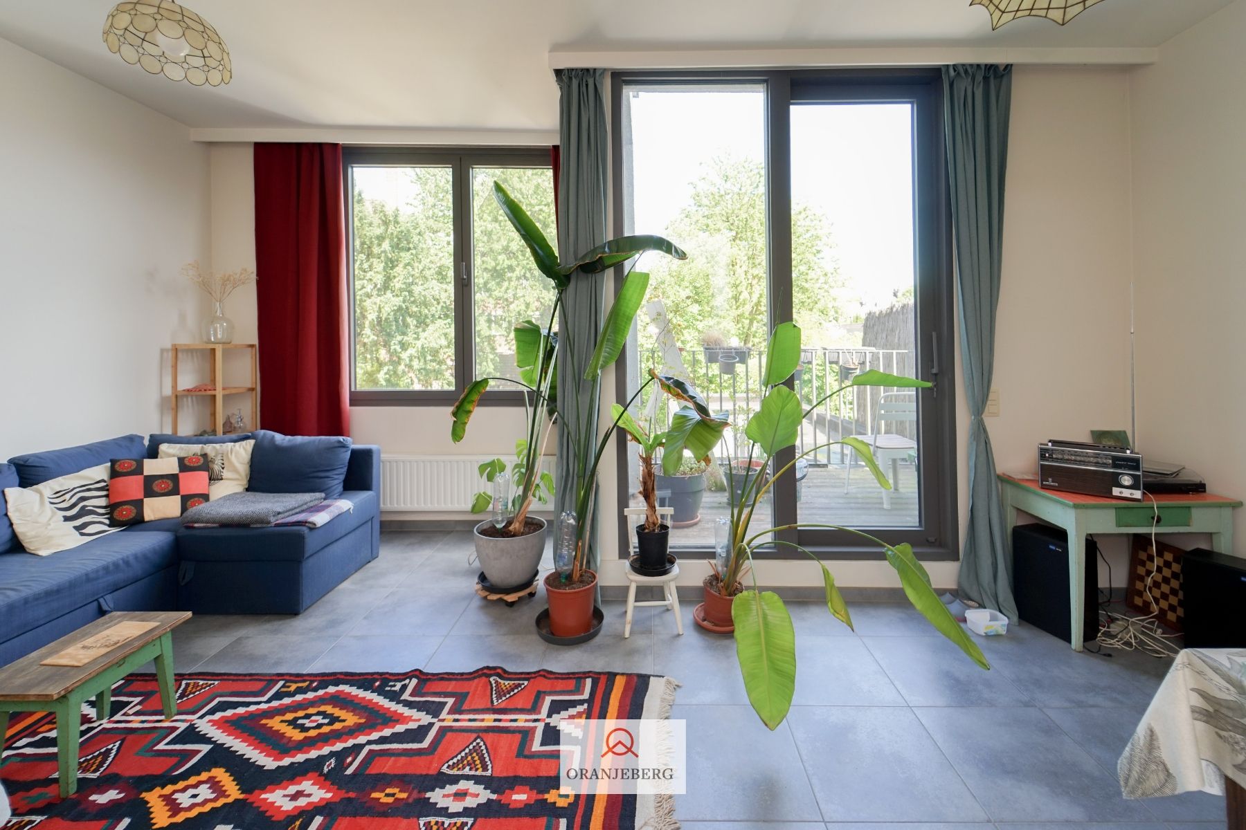 Recent 2 slaapkamer appartement met terras bij Sint-Pietersstation foto 7