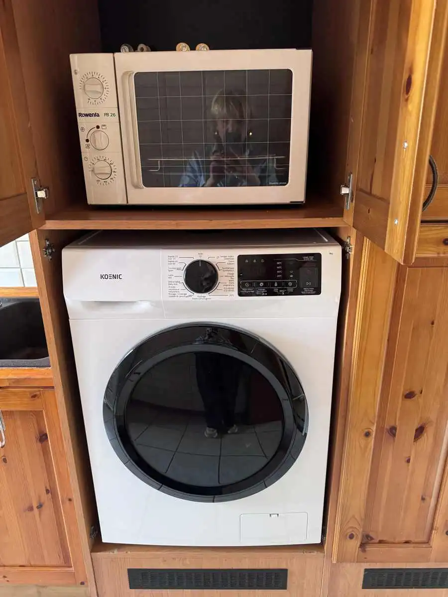 RUIM BEMEUBELD 1-SLAAPKAMERAPPARTEMENT OP CENTRALE LIGGING! foto 7