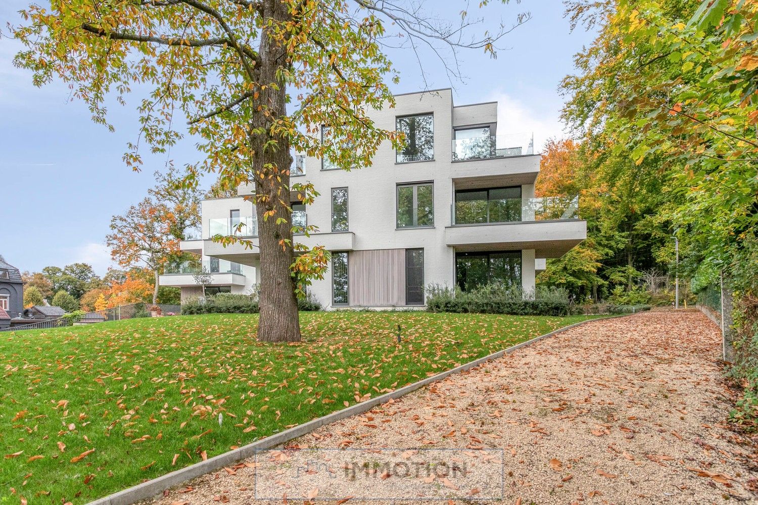 Appartement te koop aan het Kluisbos – wonen op de top van Mont-de-l’Enclus foto {{pictureIndex}}