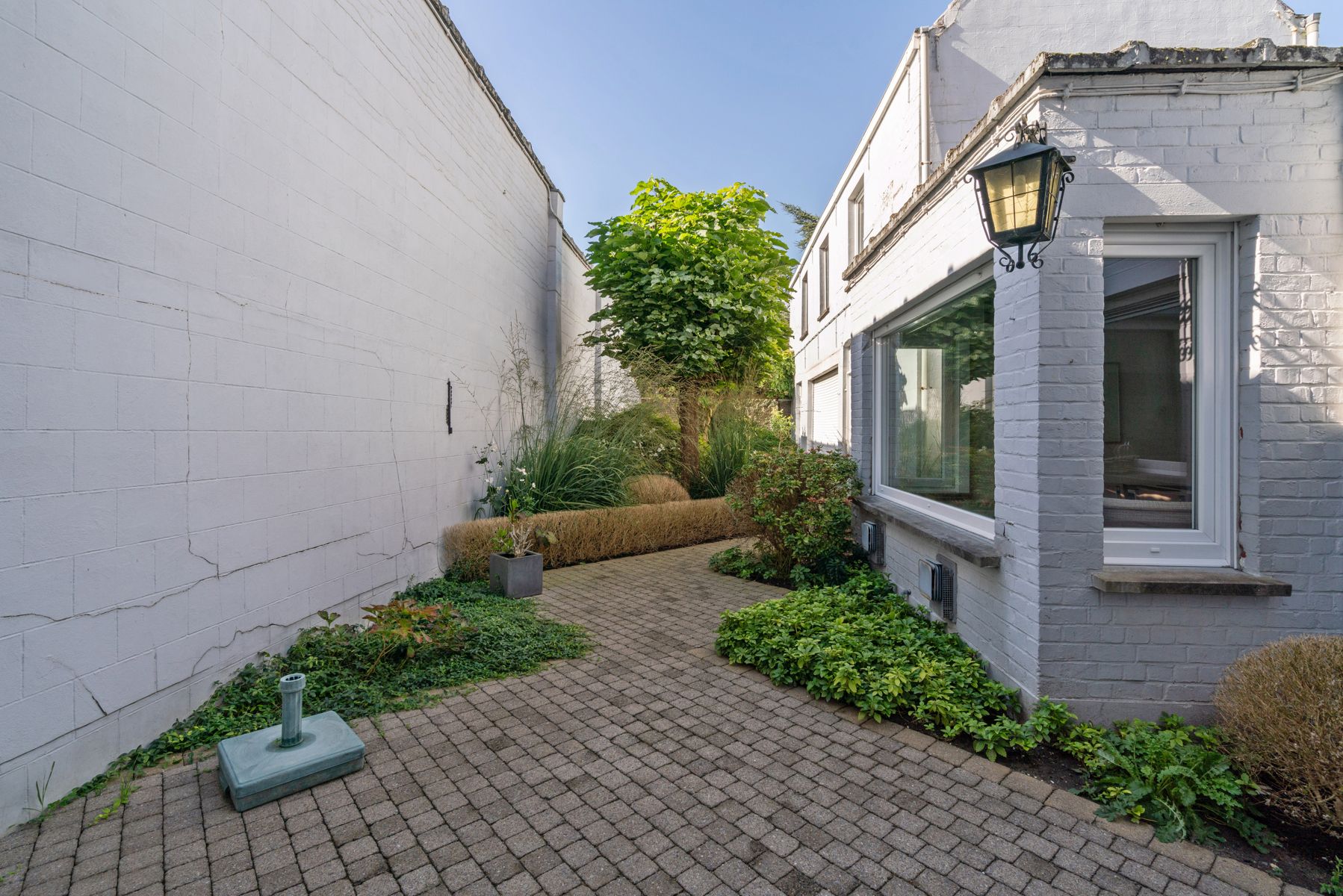 Karaktervolle ruime woning  met bijgebouw/atelier en stadstuin in het centrum foto 21