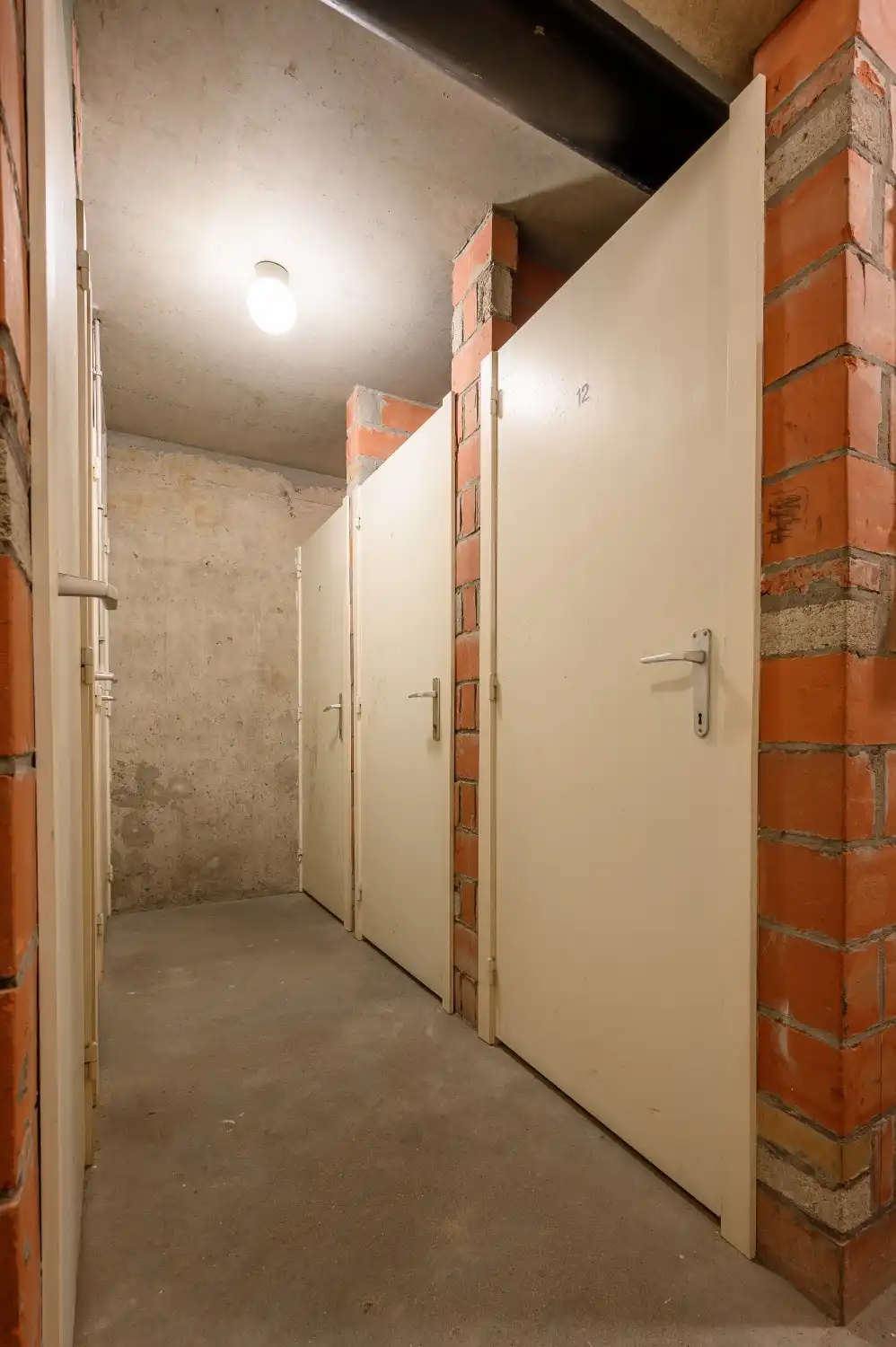 2-slaapkamer appartement op de zeedijk foto 17