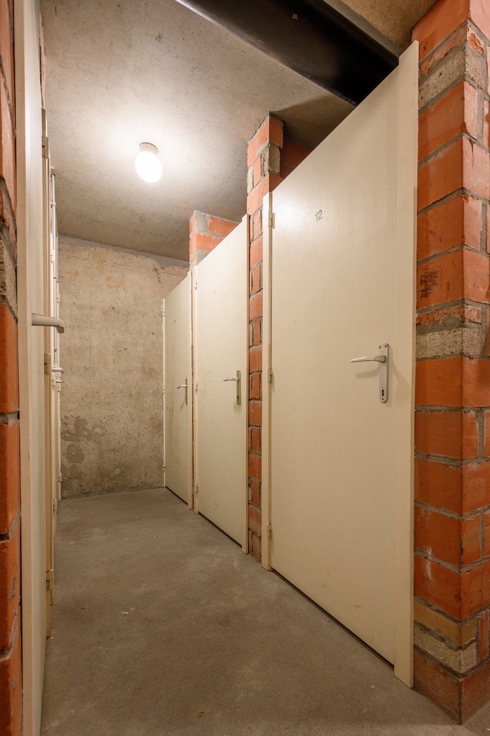 2-slaapkamer appartement op de zeedijk foto 17