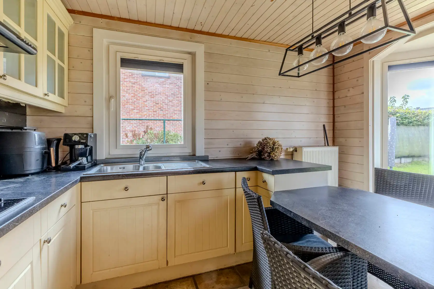 Instapklare open bebouwing met o.a. 3 slaapkamers in Bevel foto 11