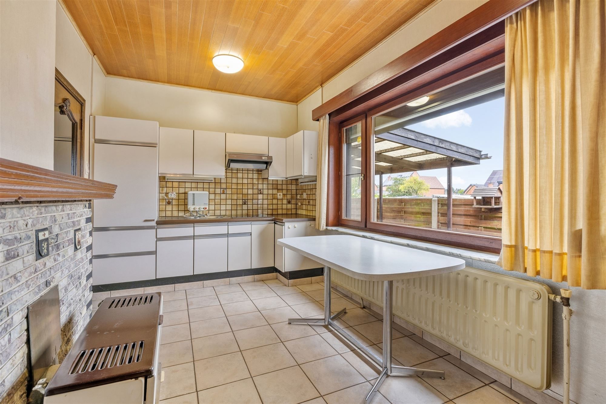 PERFECT ONDERHOUDEN GELIJKVLOERSE WONING OP IDEALE LIGGING foto 6