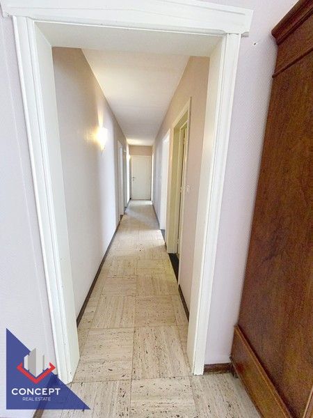 Instapklare woning met 3 slaapkamers met achterliggende paardenweides. foto 11