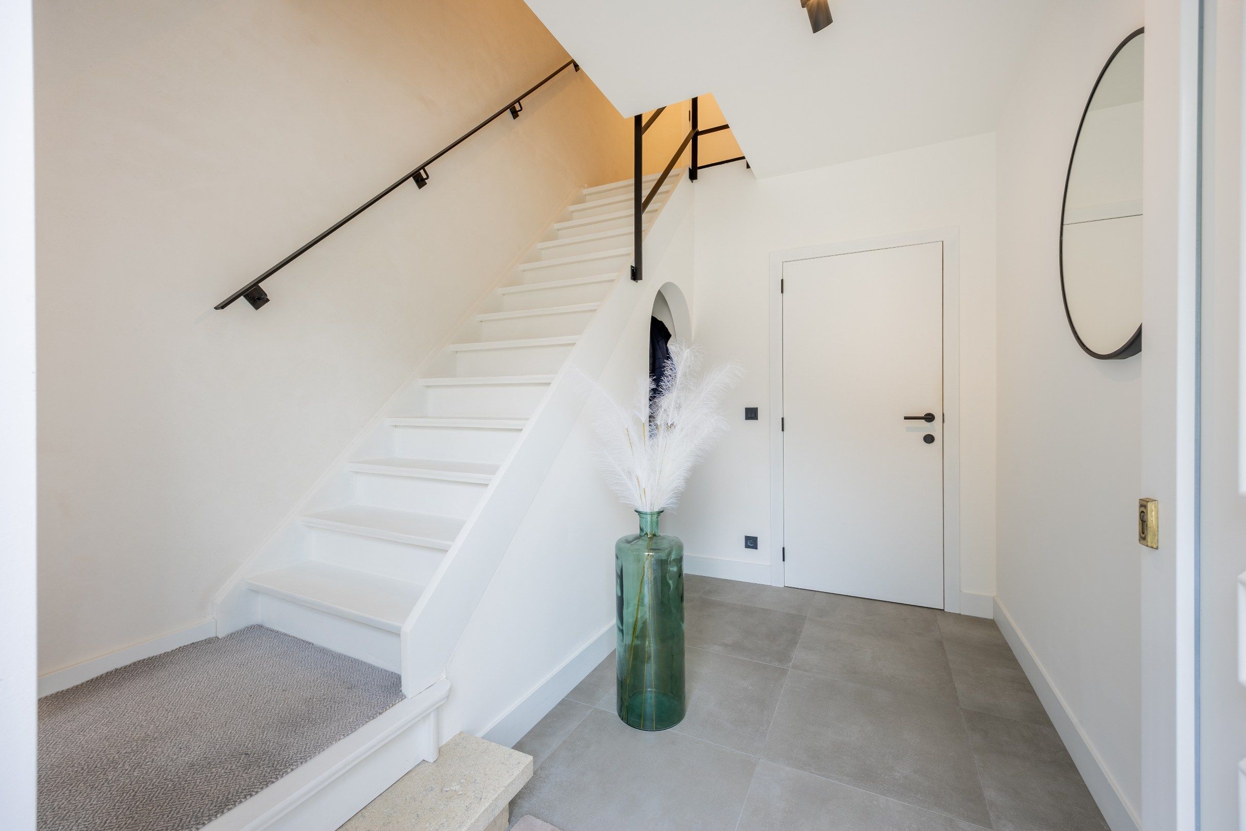 GERENOVEERDE WONING OP TOPLOCATIE!  foto 3