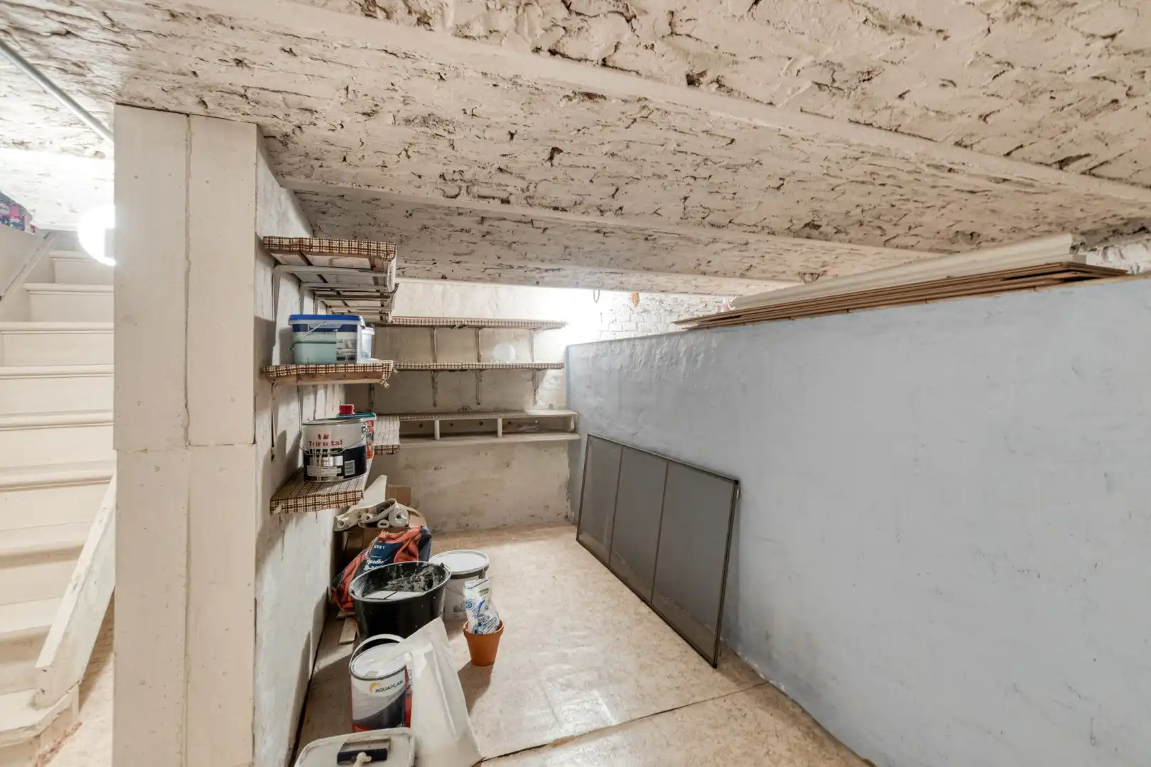 Gerenoveerde woning met zonnige tuin - energielabel C foto 23