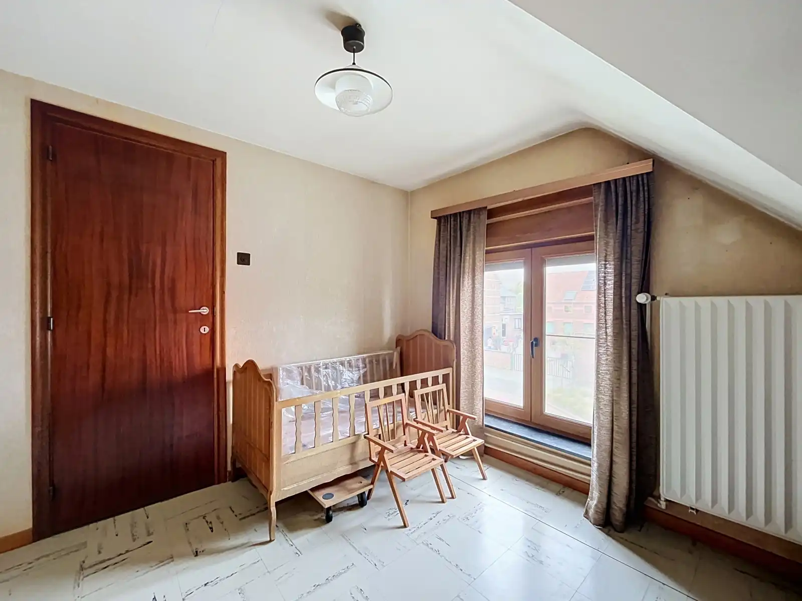 Vrijstaande woning met ruime tuin op toplocatie foto 21