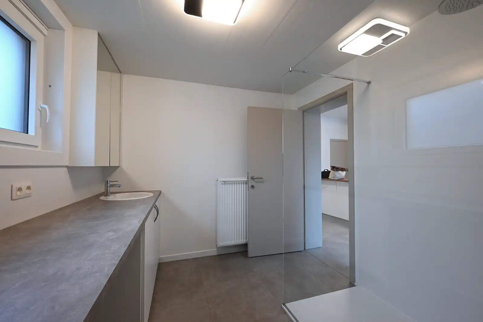 Prachtig afgewerkte woning met 3 slaapkamers in het centrum van Ardooie foto 7