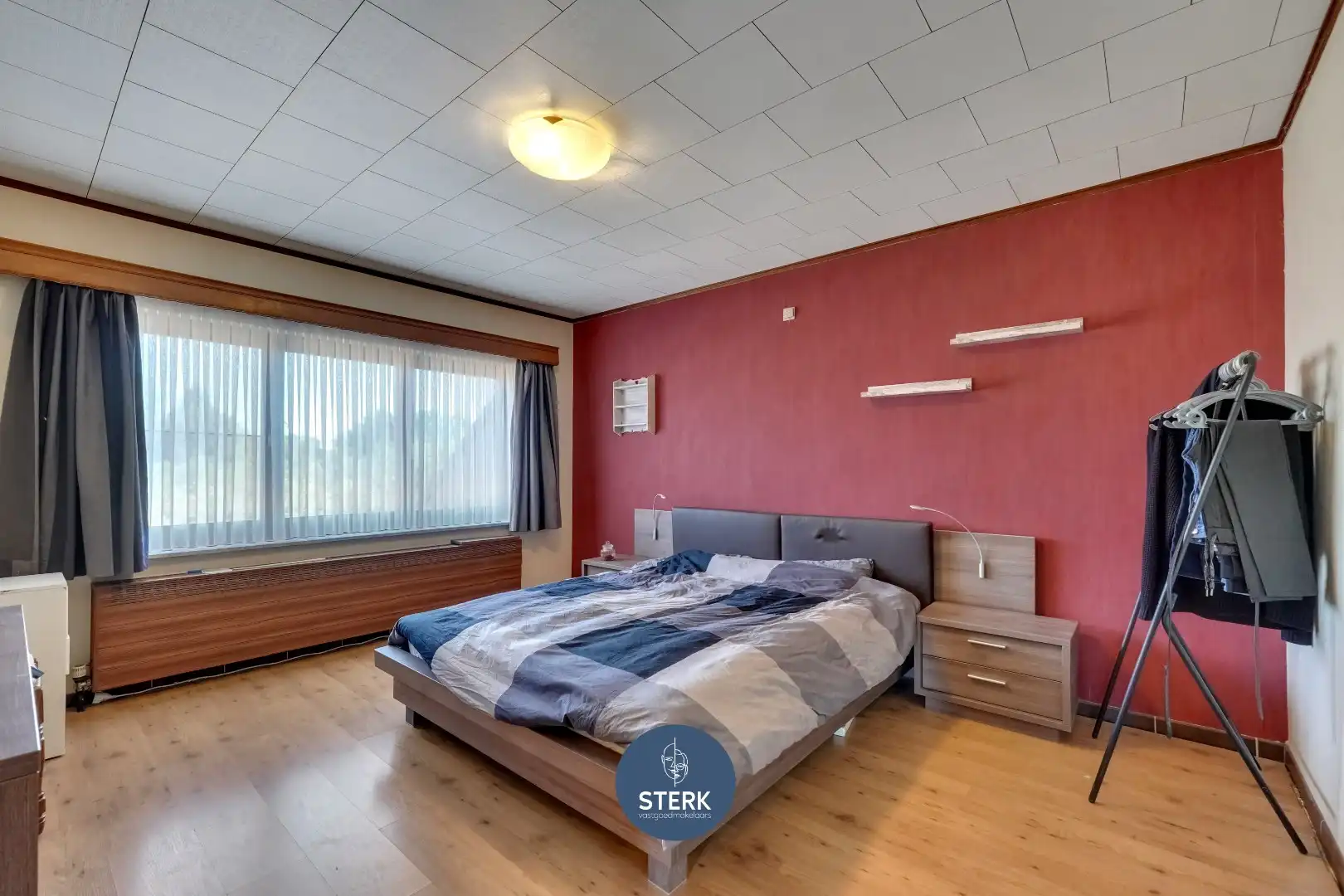 OP TE KNAPPEN GEZINSWONING (206 M²) MET VEEL POTENTIEEL TE LANAKEN !  foto 11