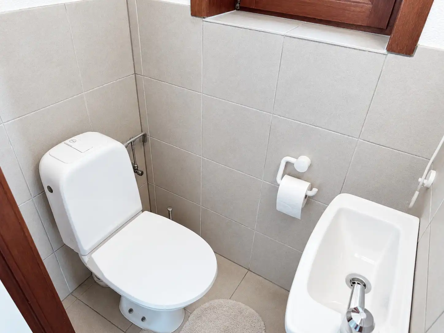 Charmante, licht op te frissen polderwoning te De Haan. foto 7