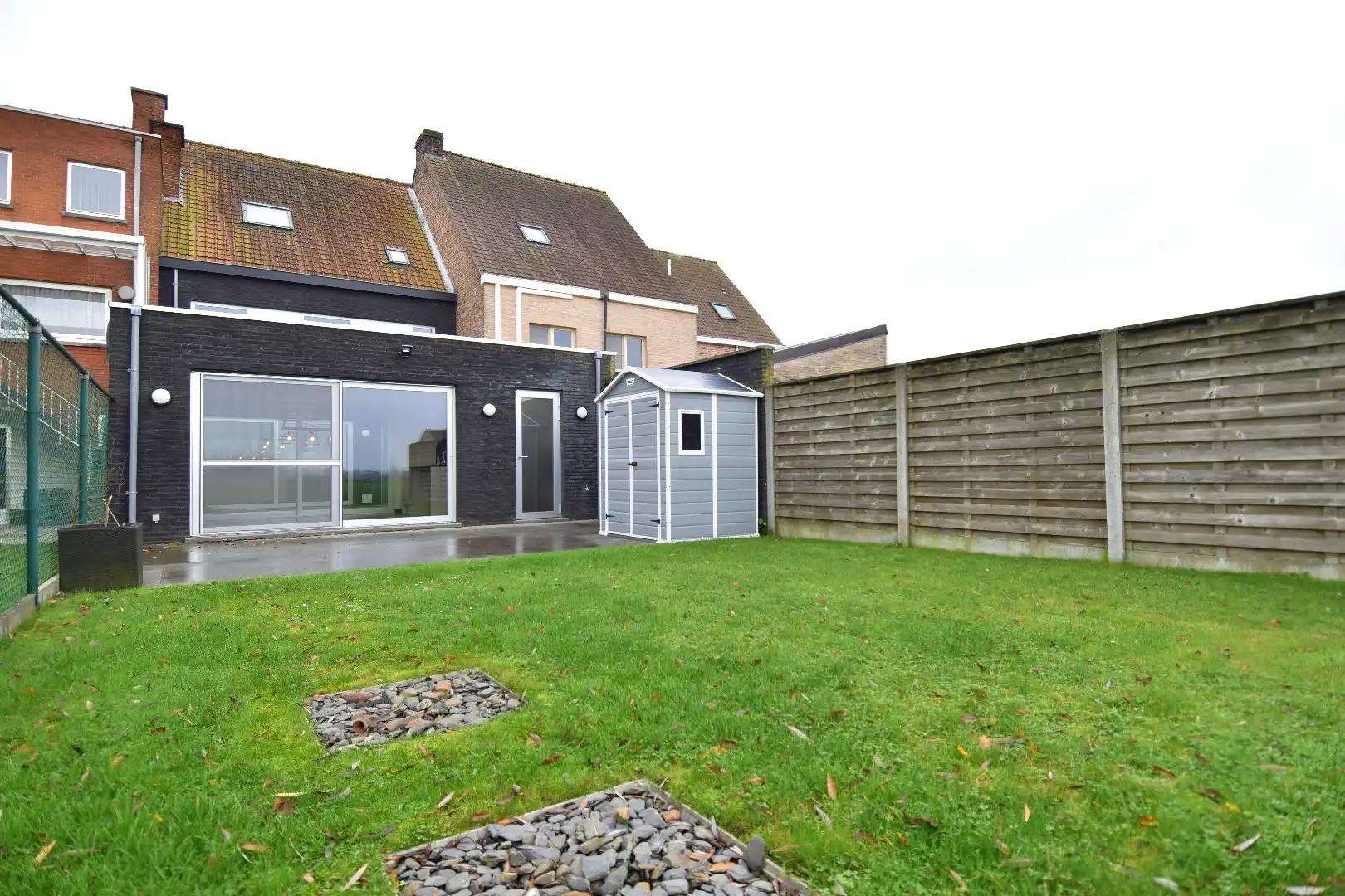 Vernieuwde eigendom met garage, tuin en topligging te koop aan de rand van Gullegem foto 16