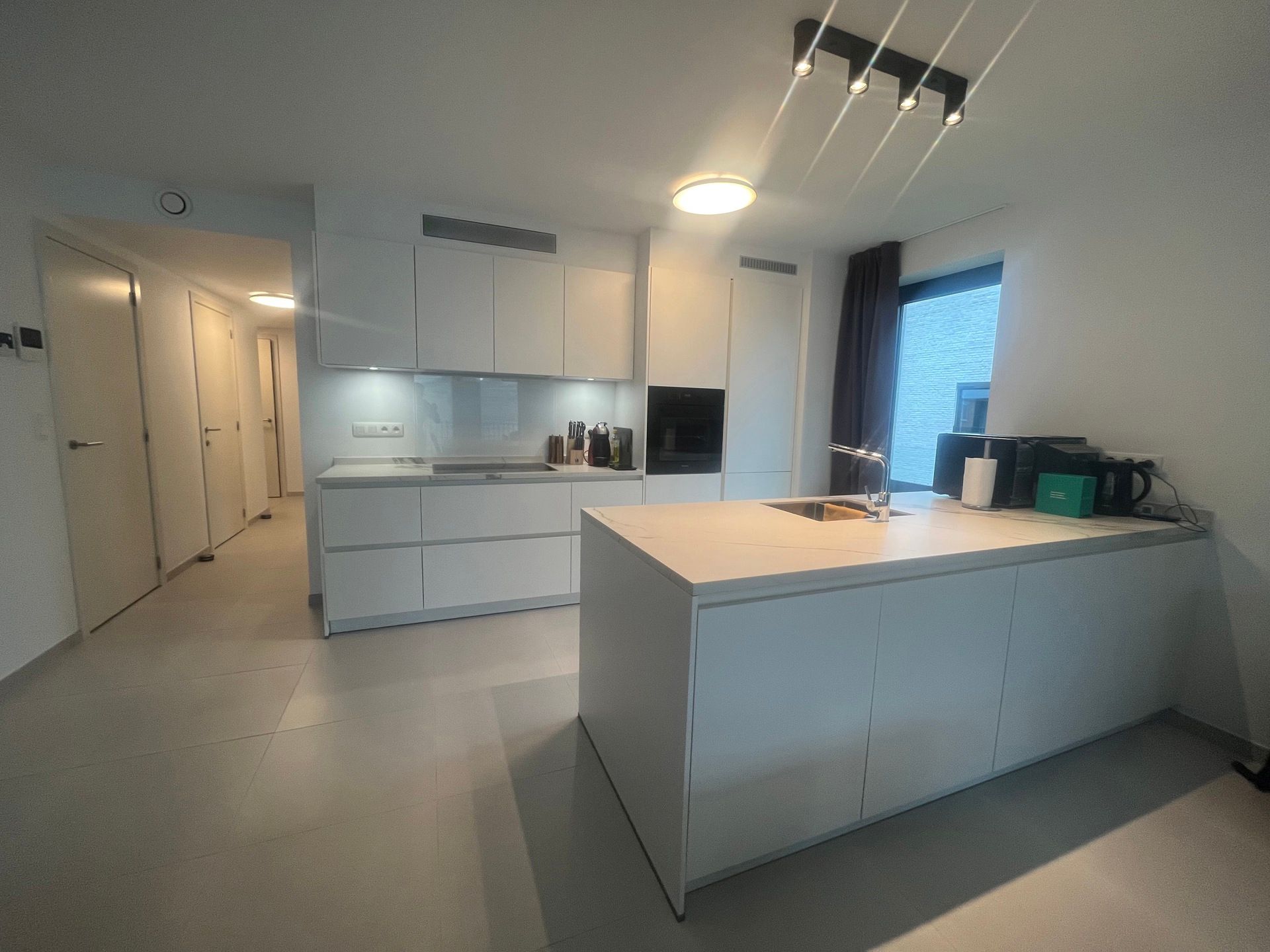 Nieuwbouwappartement met 2 slaapkamers foto 2