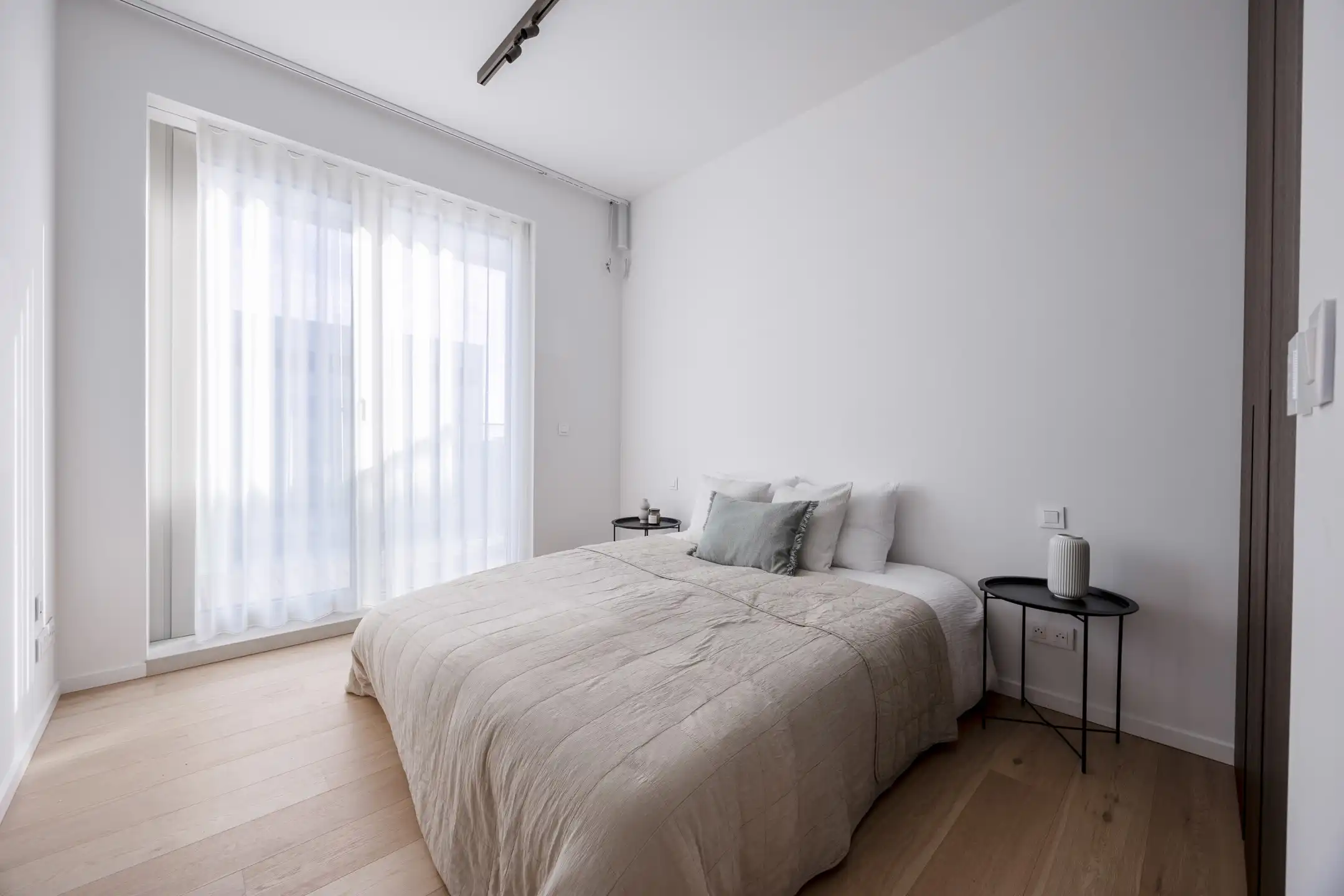 Stijlvol penthouse met panoramisch zicht op stad en haven foto 26