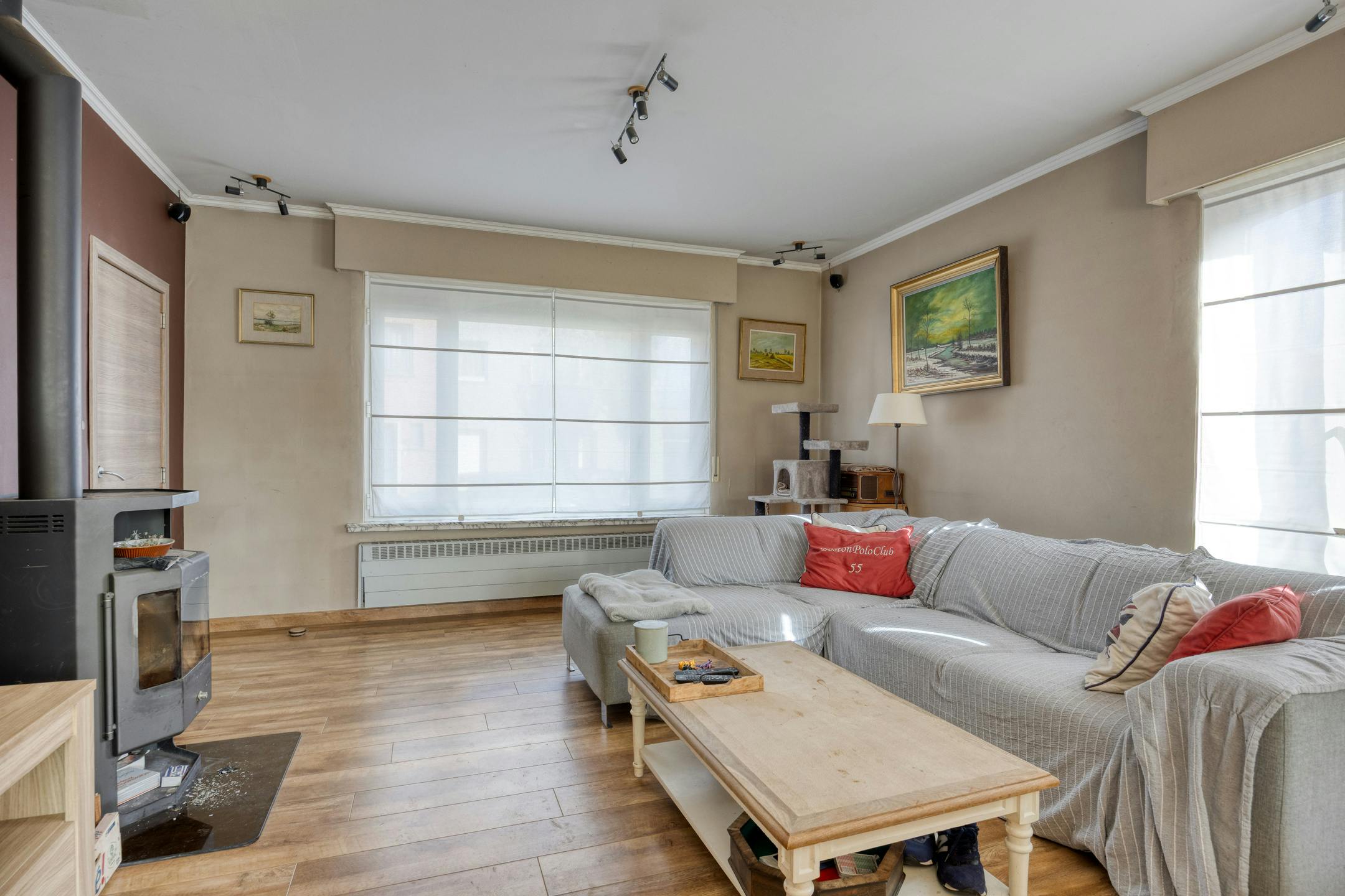 Ruim halfopen huis met 3 slaapkamers te koop in Eeklo foto 4