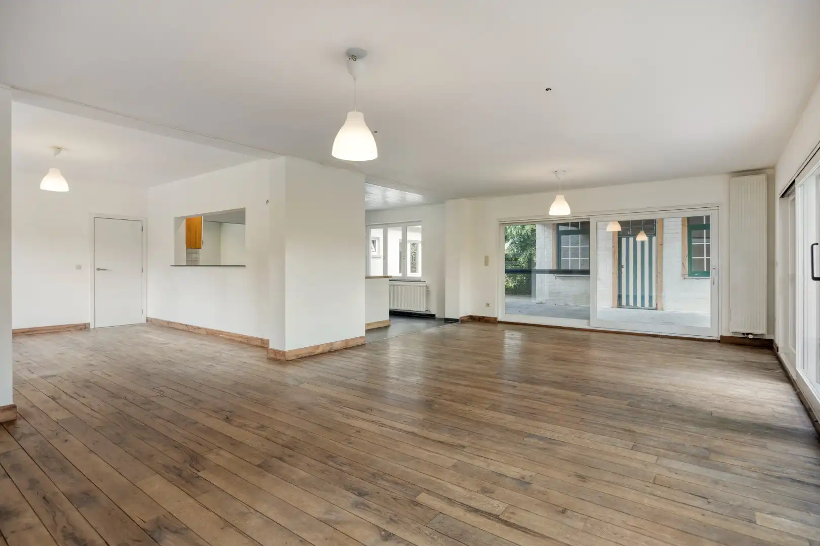 Charmante instapklare woning met 3 slaapkamers op een perceel van 842 m² in Mol !  foto 2