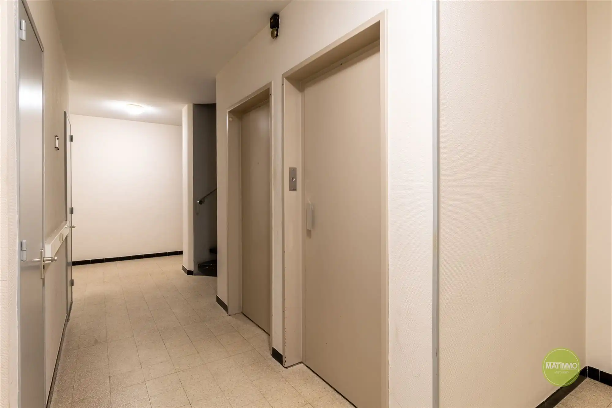 Appartement met 2 SK en terras nabij het centrum van Mol foto 11