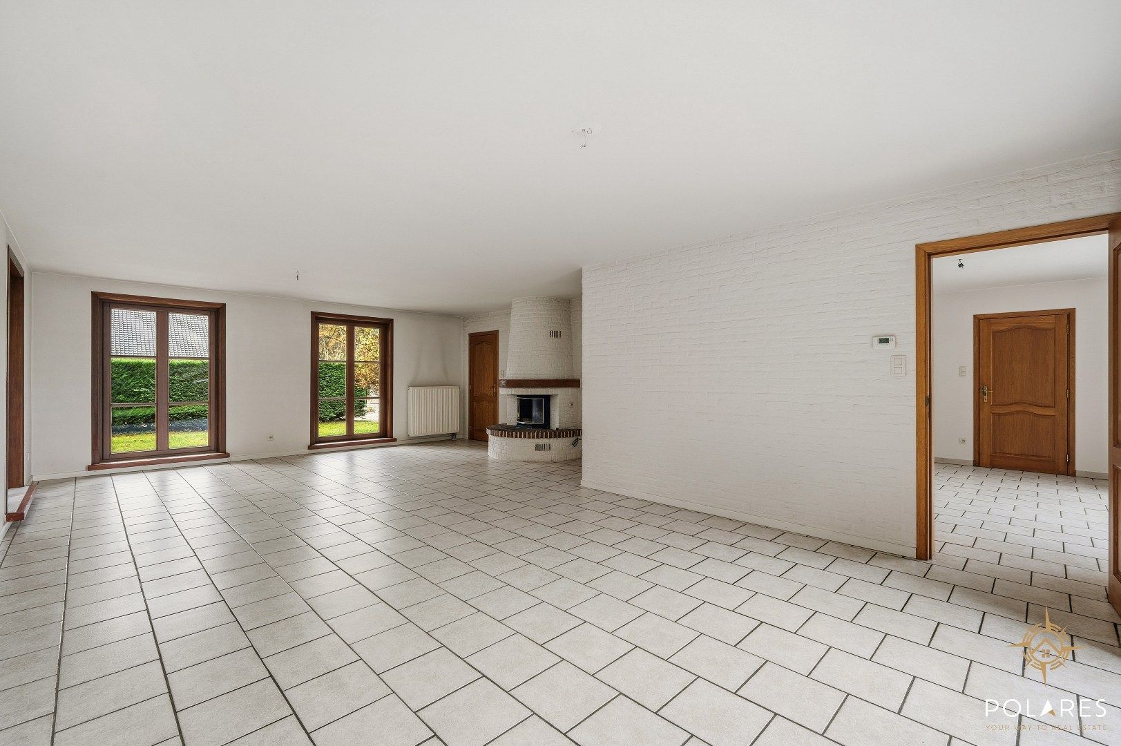 Ruime gezinswoning in een groene omgeving foto 7