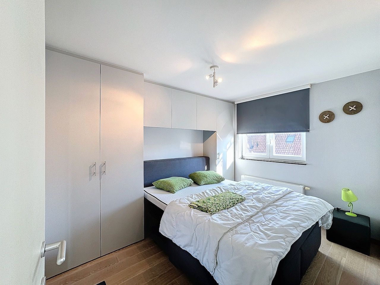 Gemeubileerd, modern éénslaapkamerappartement in Zeebrugge met open zicht. foto 11